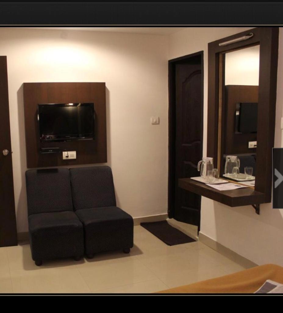 Hotel Aashraya Mysore Exterior foto